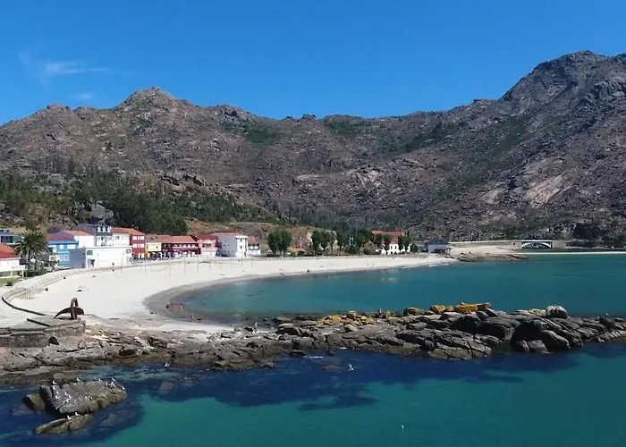 Ezaro Praia Дом отдыха *